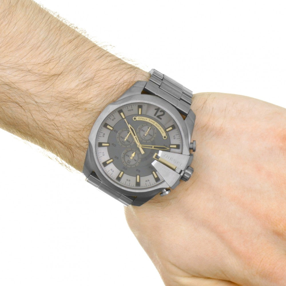 Diesel Mega Chief DZ4466 316L grey stainless steel 10 ATM (100 meters) water resistant Japan movements with a chronograph and date function