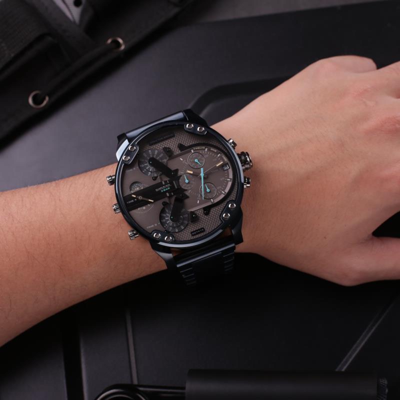 Diesel Big Daddy DZ7414 316L blue stainless steel 4 time zones 30m water resistant