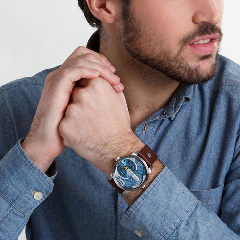 Diesel Mini Daddy DZ7321 316L silver stainless steel & genuine leather 3ATM (30m) water resistant Dual time zones (GMT)