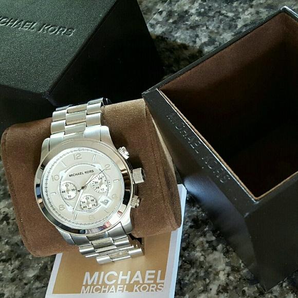 Michael Kors Runway Chronograph Silver Men's Watch MK8086