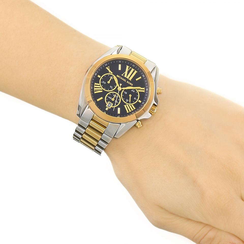 Michael Kors Bradshaw Chronograph Dial Ladies Watch MK5976 Water resistance: 100 meters / 330 feet Movement: Quartz