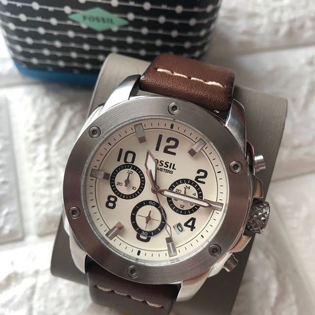Fossil Modern Machine Chronograph White Dial Men's Watch FS4929