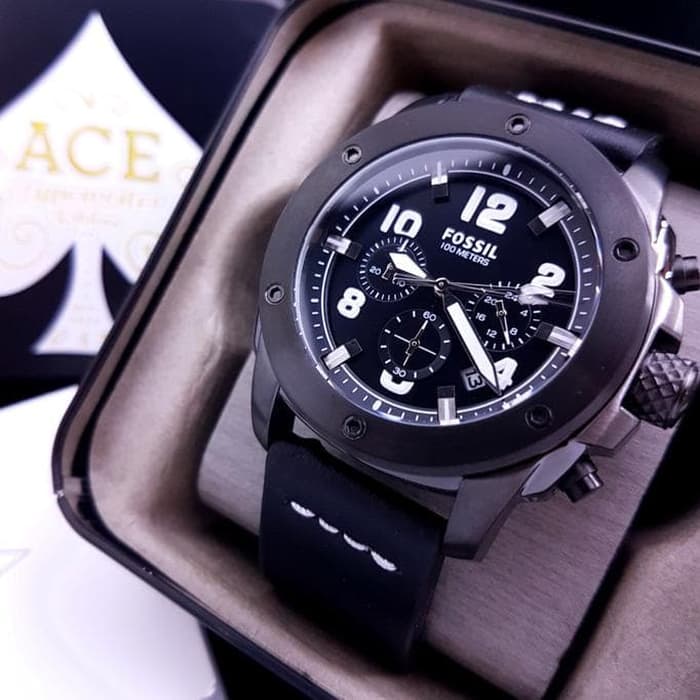 Fossil Machine Chronograph Black Dial Leather Strap Men's Watch FS4928