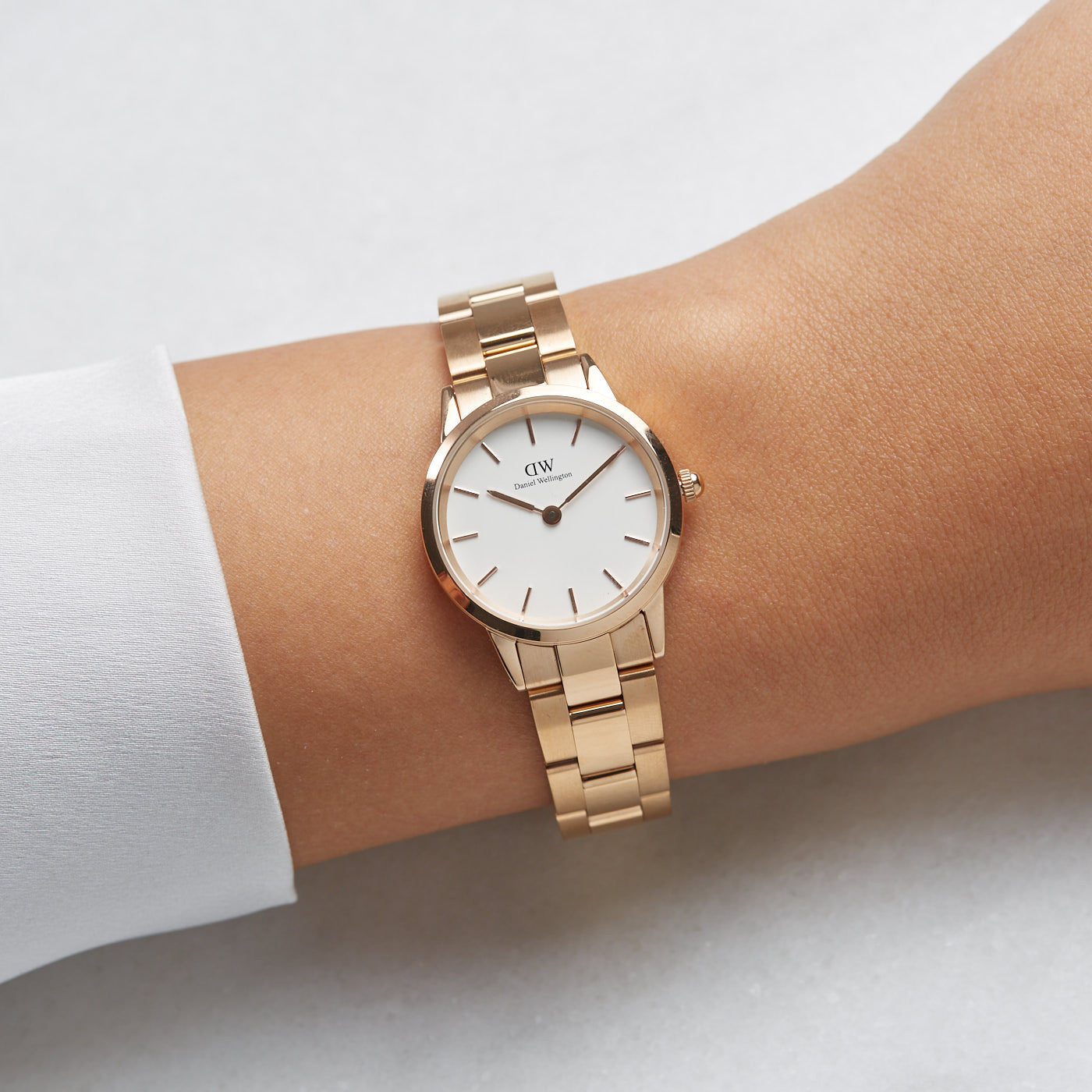 Daniel Wellington Watch White Iconic Link 36mm Gold DW00100209