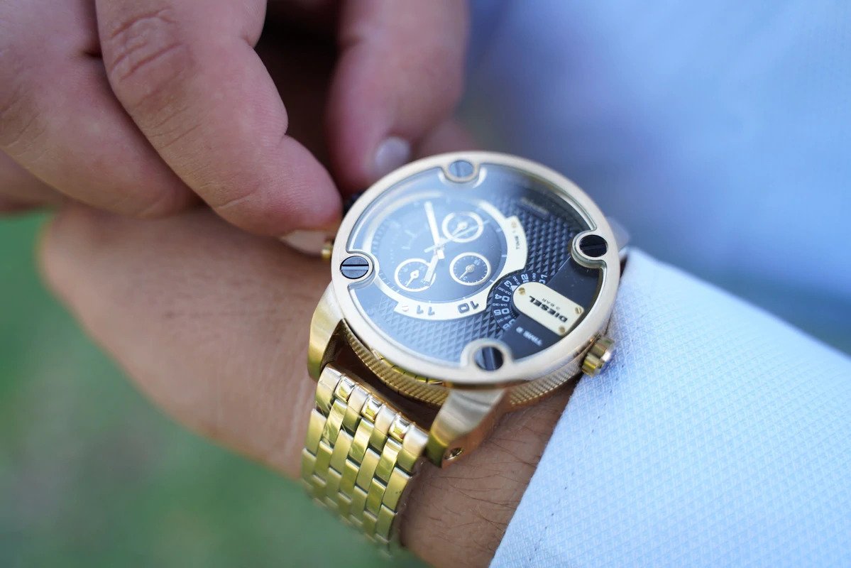 Diesel Mr Daddy Gold Men's Watch DZ7412
