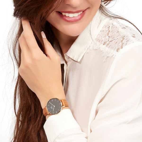 Daniel Wellington Durham 28mm Women's Gold Watch DW00100166