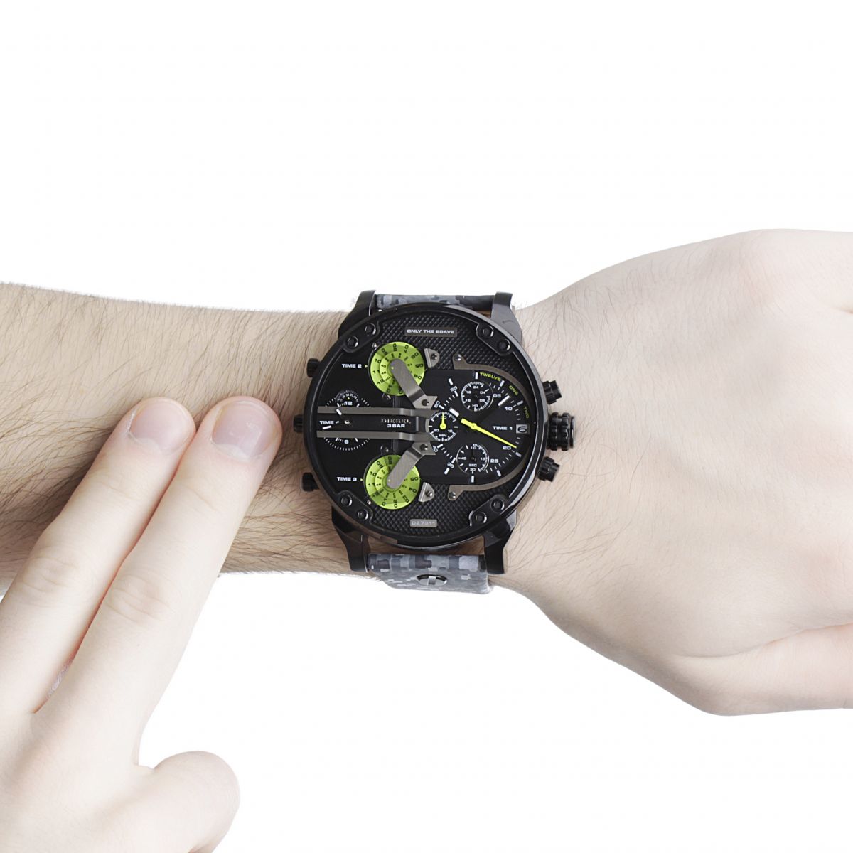 Diesel Big Daddy Camouflage Genuine Leather GMT Men's Watch DZ7311