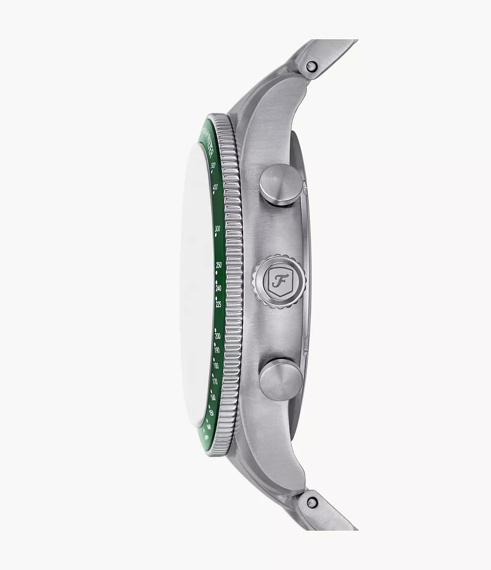 Fossil Sport Tourer side profile with green tachymeter bezel and steel case