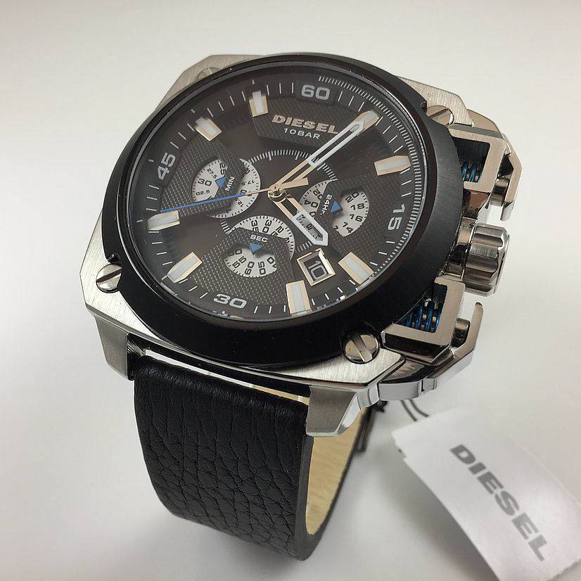 Diesel BAMF Men's Watch DZ7345 316L silver stainless steel 10ATM (100m) water resistant Japan movement with a chronograph and date function