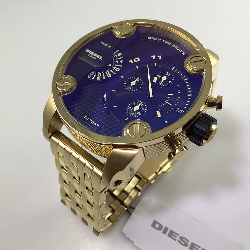 Diesel Big Daddy DZ7347 316L gold stainless steel 30m water resistant 2 time zones