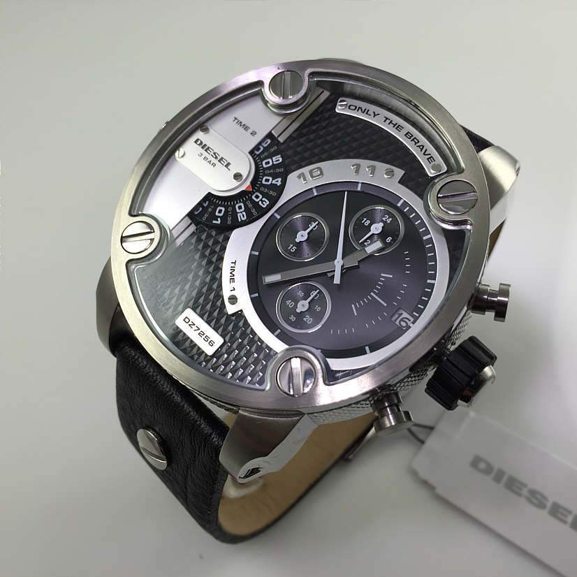 Diesel Little Daddy DZ7256 316L grey stainless steel & genuine leather strap 3ATM (30m) water resistant Japan movements with a chronograph and date function