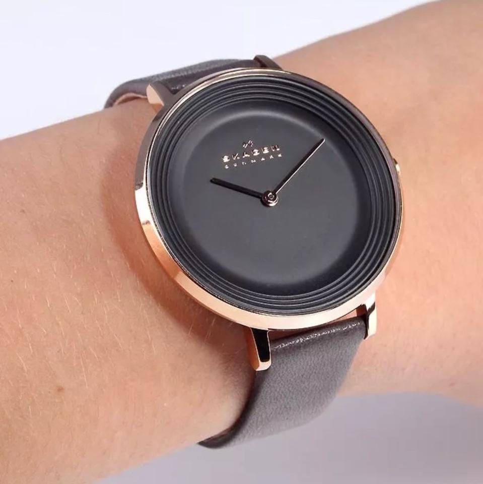 Skagen Ditte Grey Dial Grey Leather Ladies Watch SKW2216